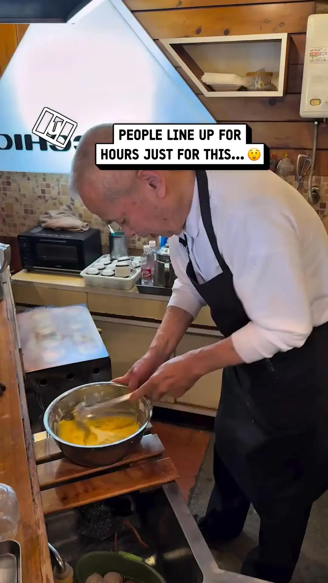 Making the fluffiest pancakes 🥞