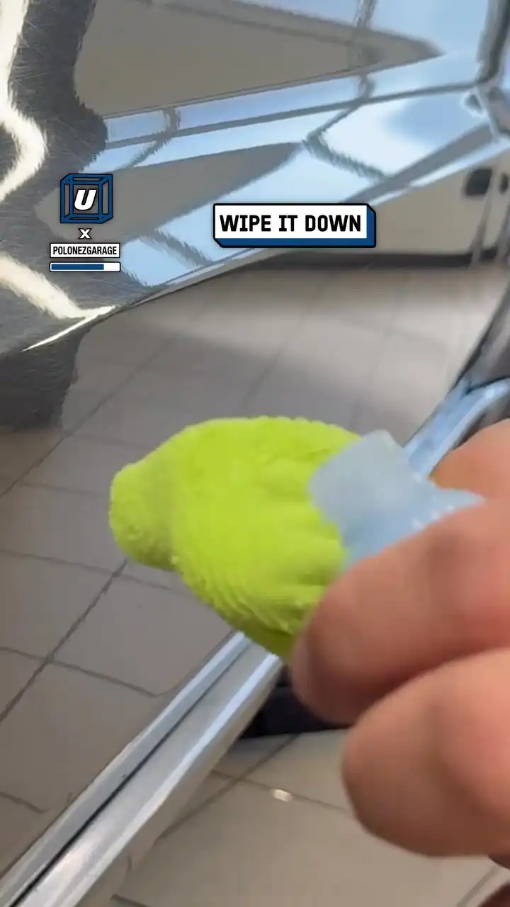 Safely removing car badges 😲🚙