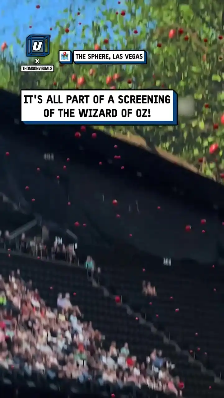 Sphere apple drop 🍎🤯