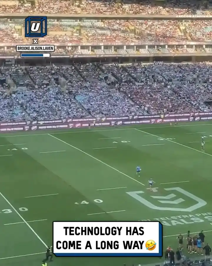 Realising ads aren't on the pitch 🏈😳