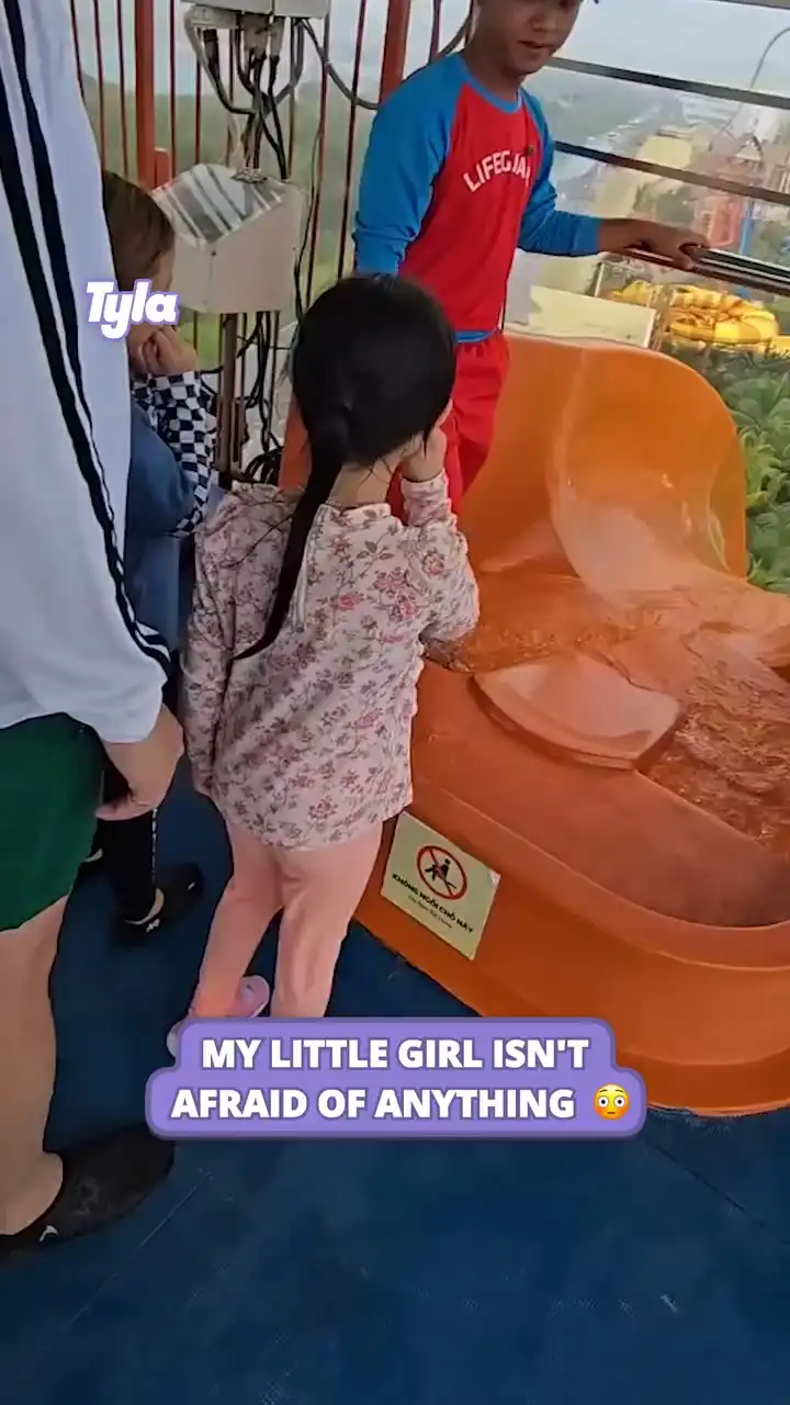 My little girl isn't afraid of anything 😳