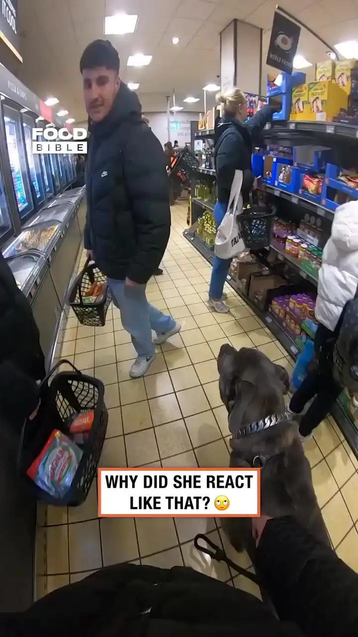 Woman freaks out in grocery store at dog 😱