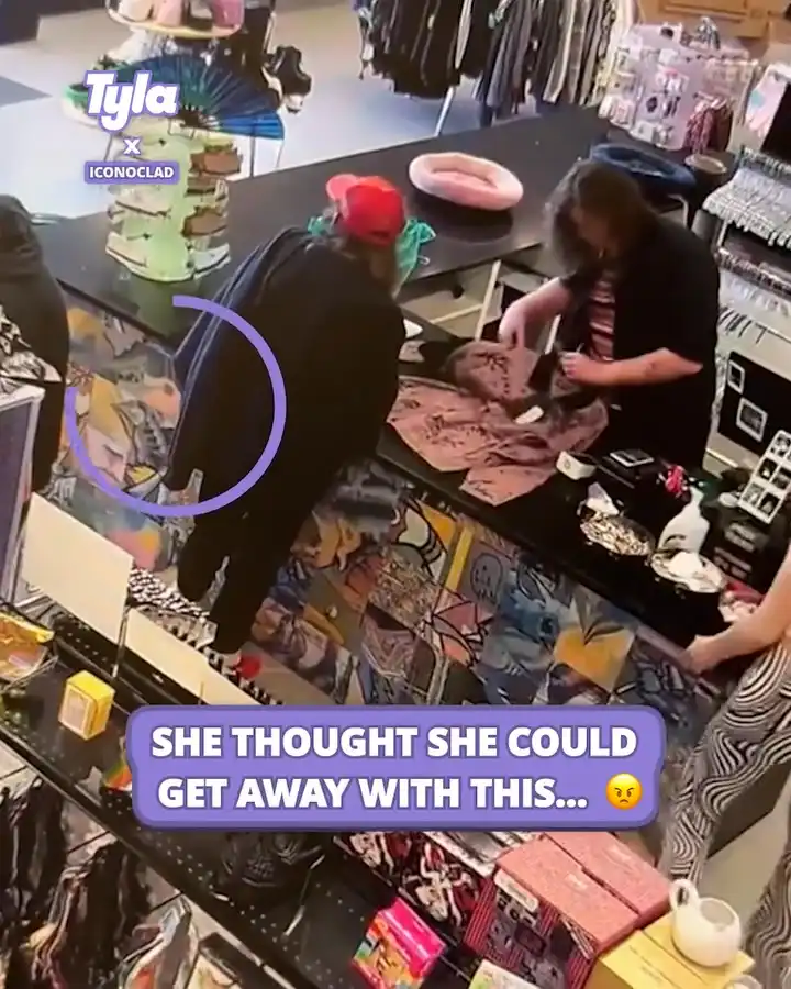 Woman caught stealing from store π¨