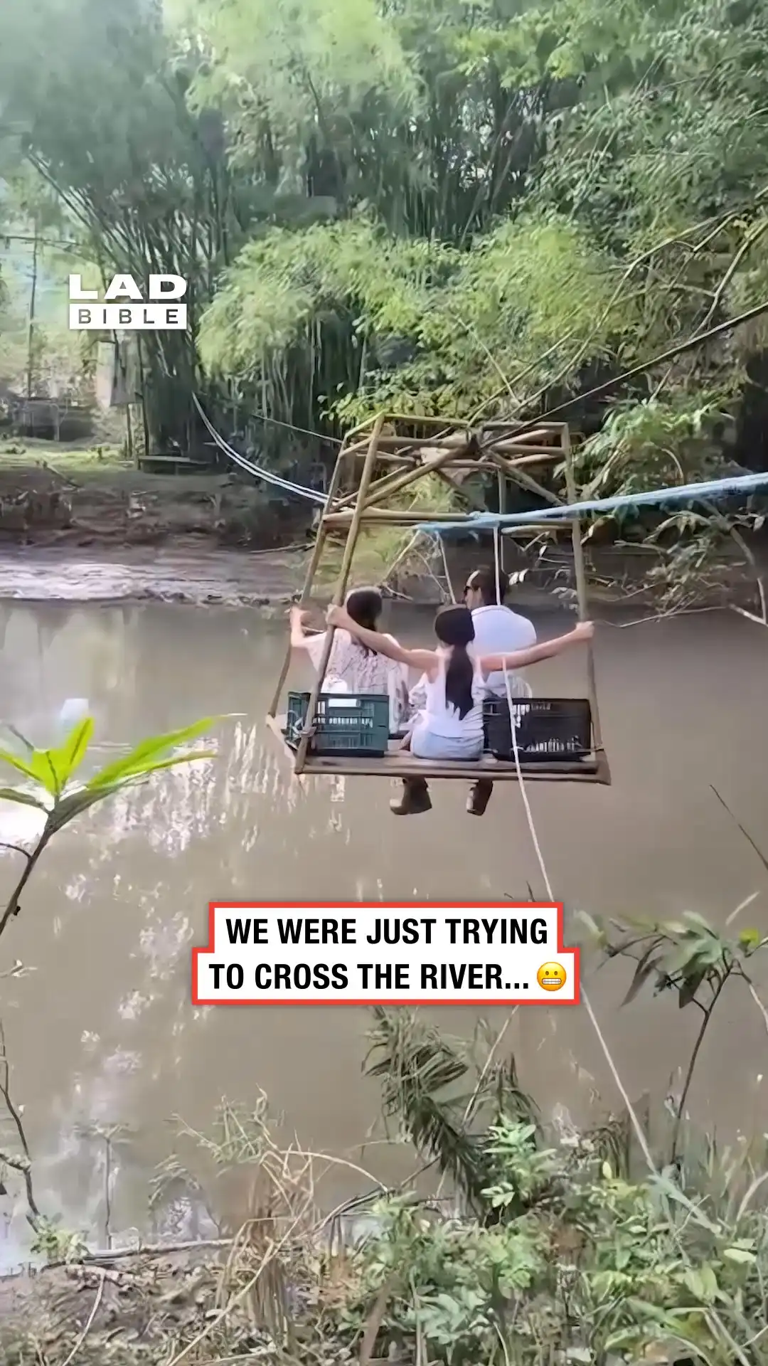 Cable car drops into river while crossing 😲