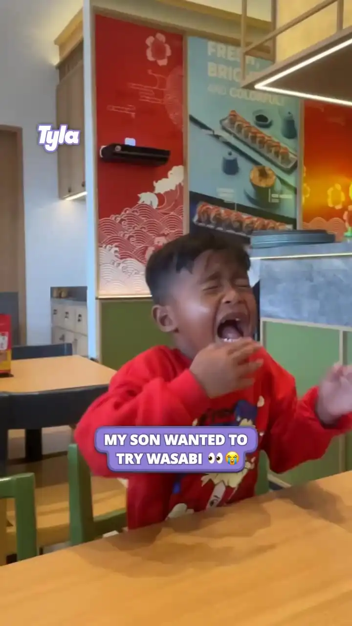 My son wanted to try wasabi 👀😭