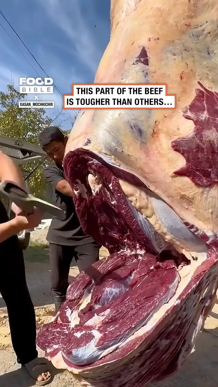 Cutting into cow neck 🐮