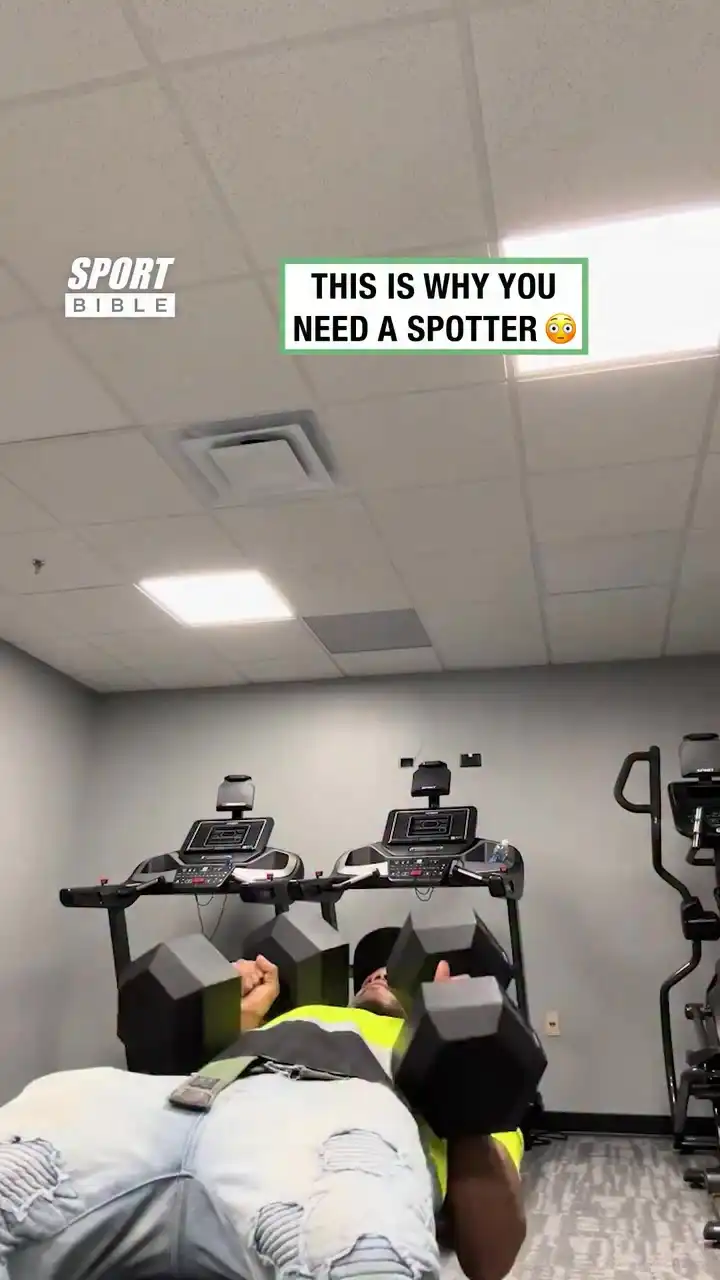 This Guy Definitely Needed A Spotter