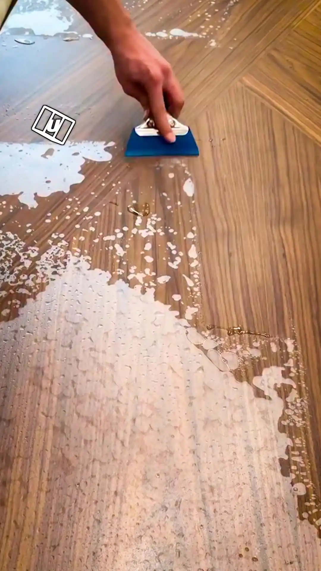 Satisfying table air pocket removal 😮💨🫧