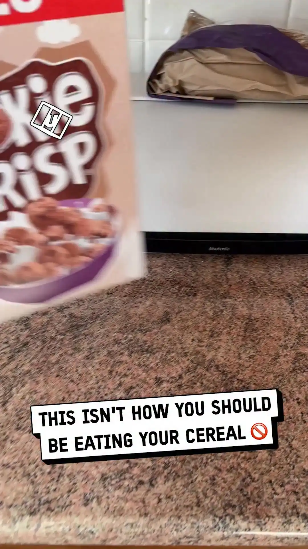 The only way you should be eating cereal 🥣👏