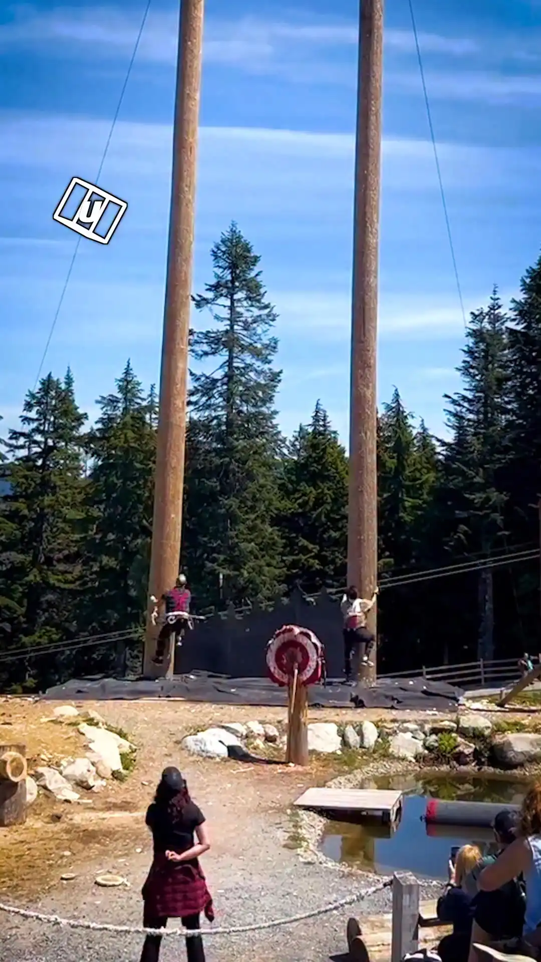 These lumber jacks are having a climbing competition ๐ฒ๐ณ