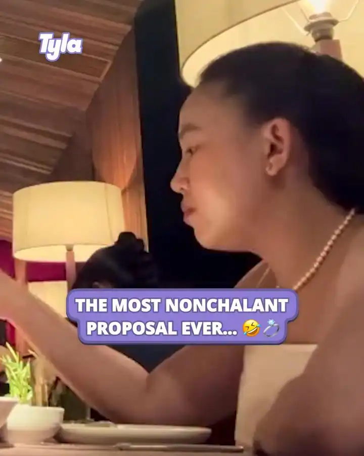 The most nonchalant wedding proposal 🤣💍