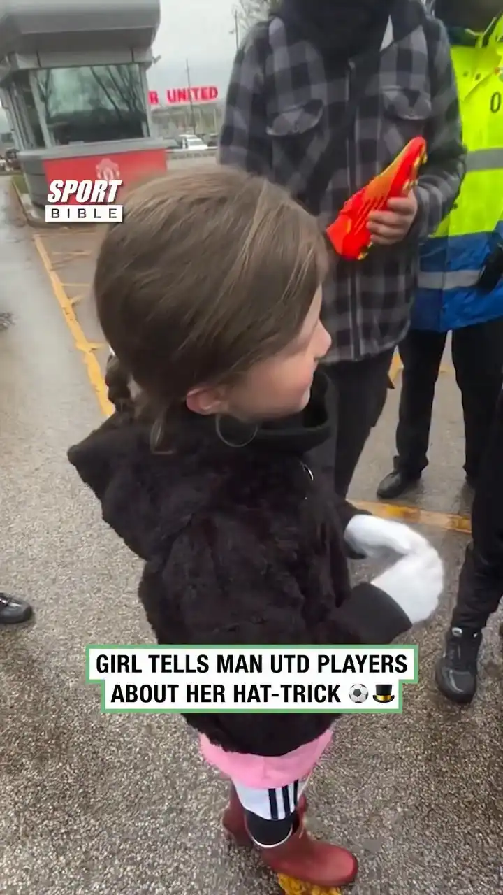 Girl Tells Man Utd Players About Her Hat-Trick