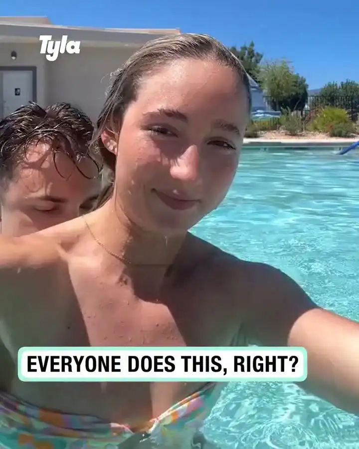 Woman shows boyfriend the George Washington hair 😂