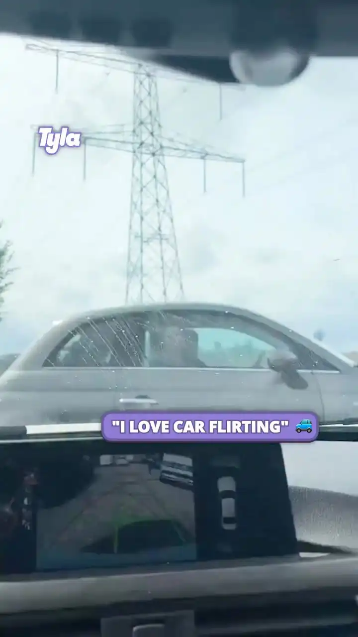 Such a flirt π
β¨