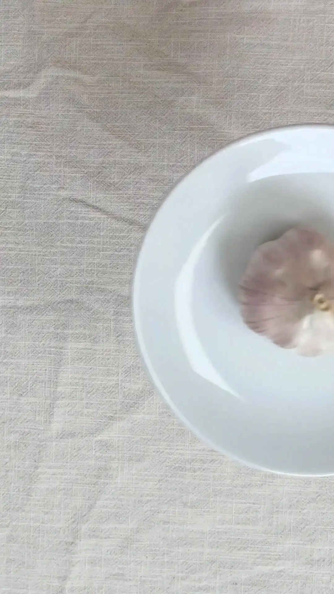 Easy garlic hack