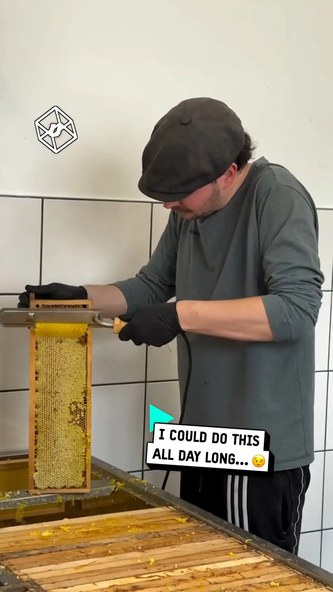 I could shave this honey all day long 🍯😮💨