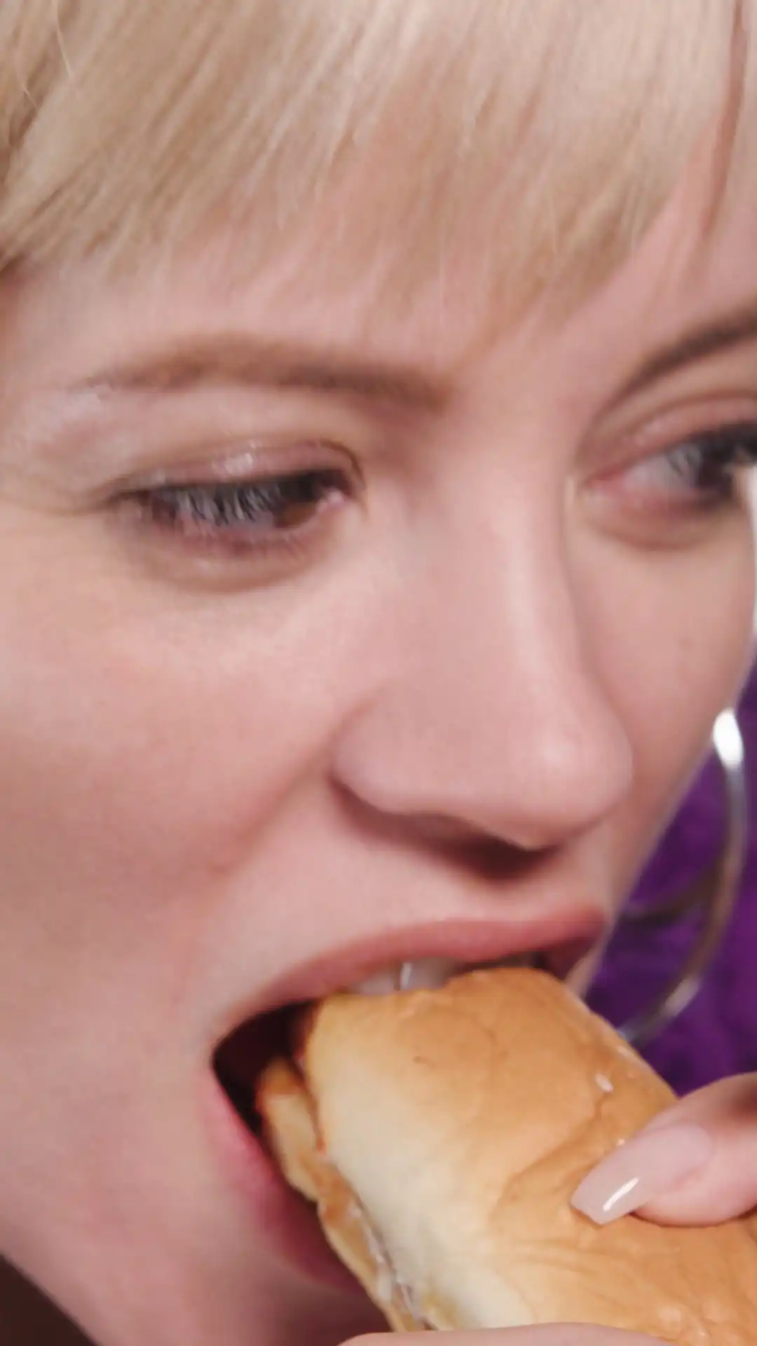 Lily Allen Tries British And American Snacks