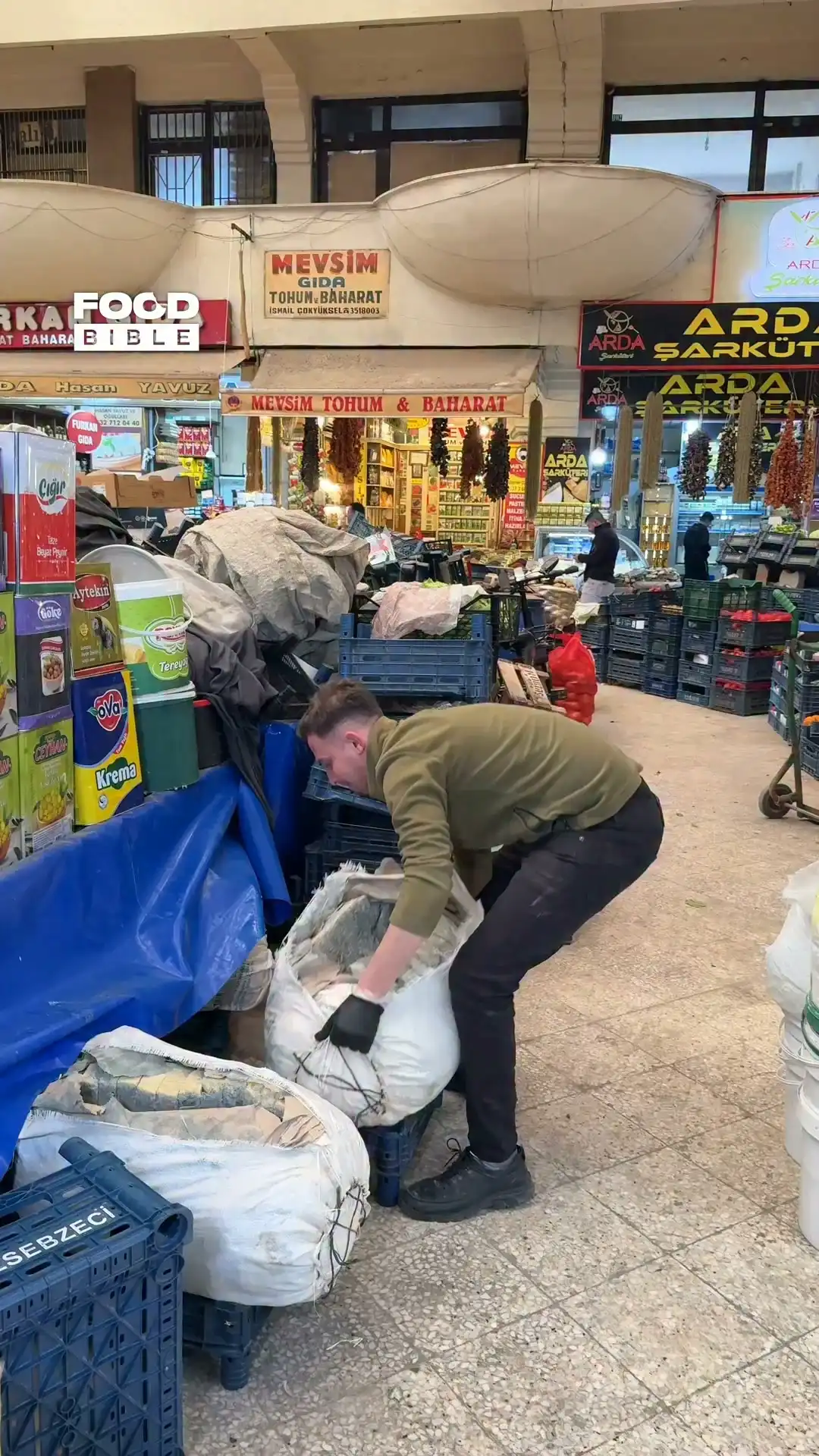 Unpacking mouldy cheese