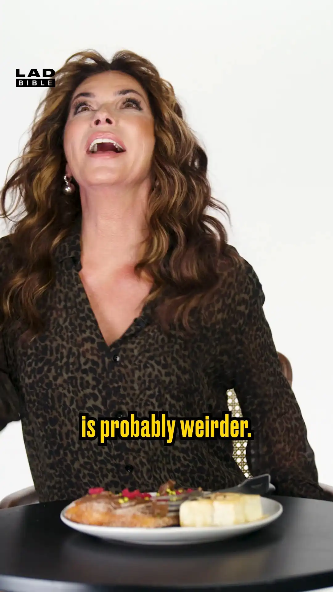 Shania Twain compares UK & Canadian desserts