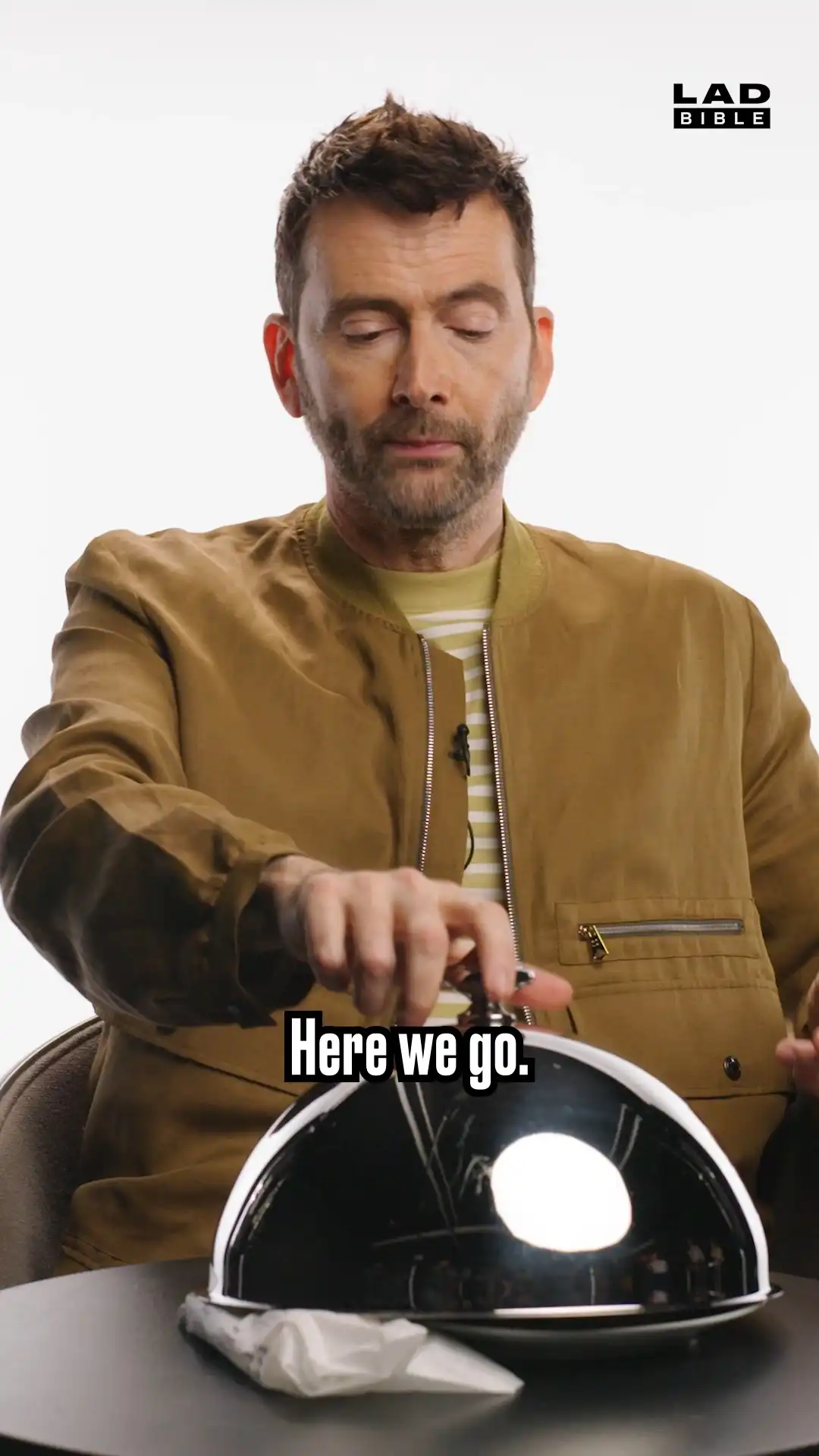 David Tennant on sausage rolls vs square sausage