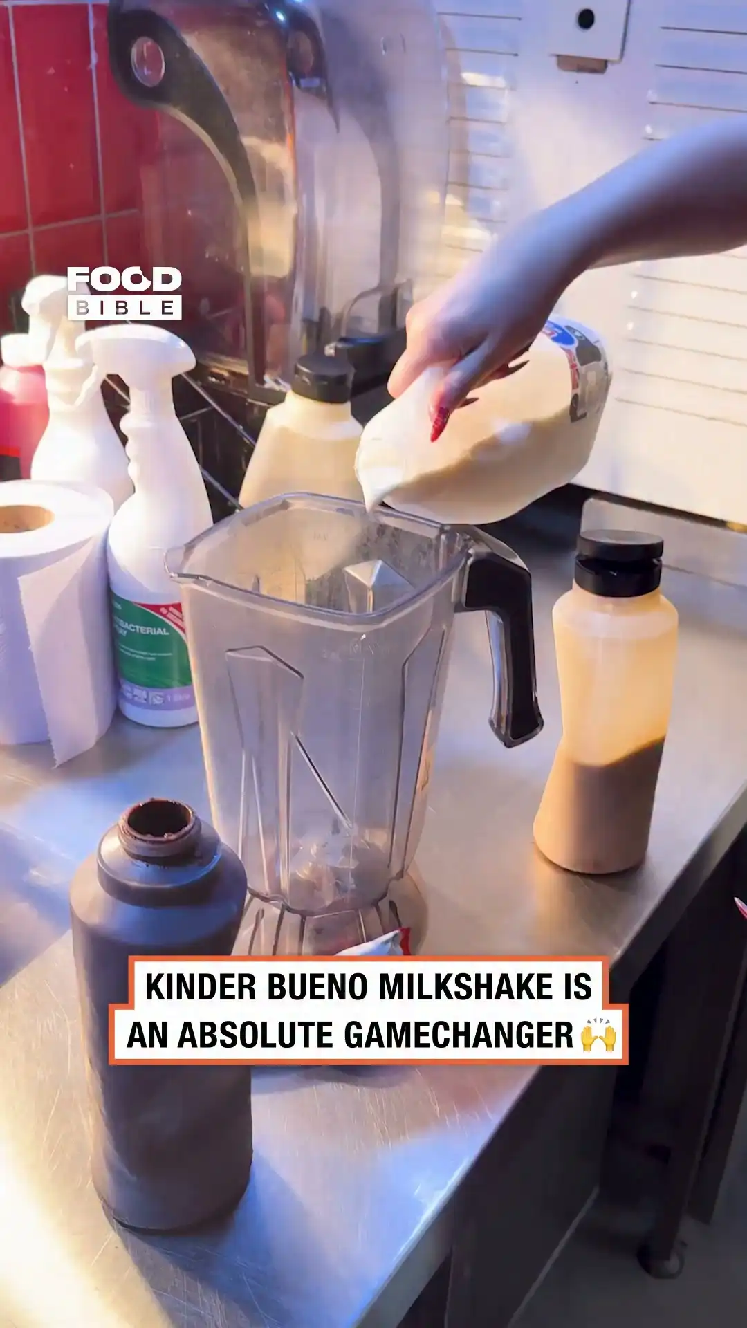 Kinder Bueno milkshake is an absolute game changer π€―π«