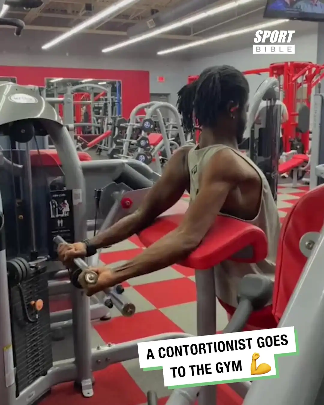 A Contortionist Goes To The Gym 💪