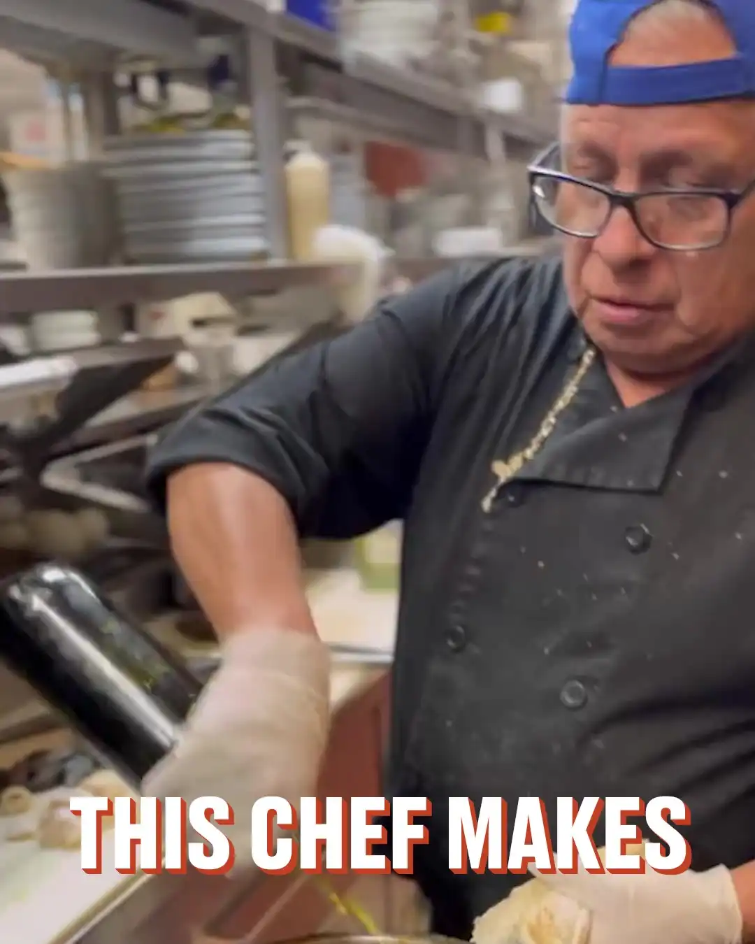 Pro Chef Makes Exquisite Seafood Pasta 🦐🍝