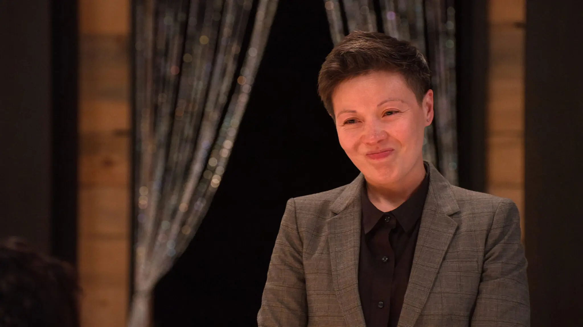 The_Ultimatum__Queer_Love_S1_E3_(Native)_00_05_37_01R