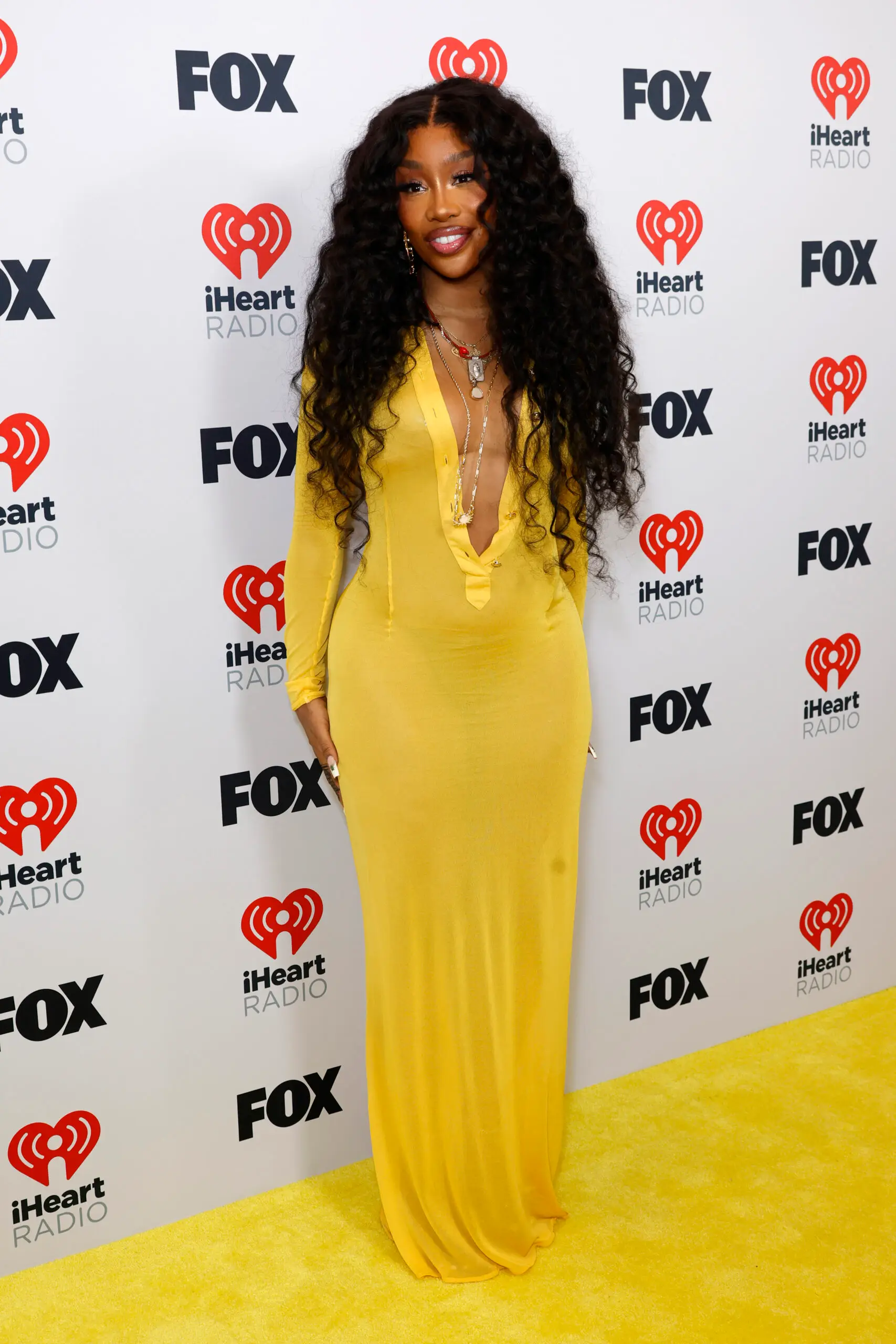SZA iHeart Radio Music Awards