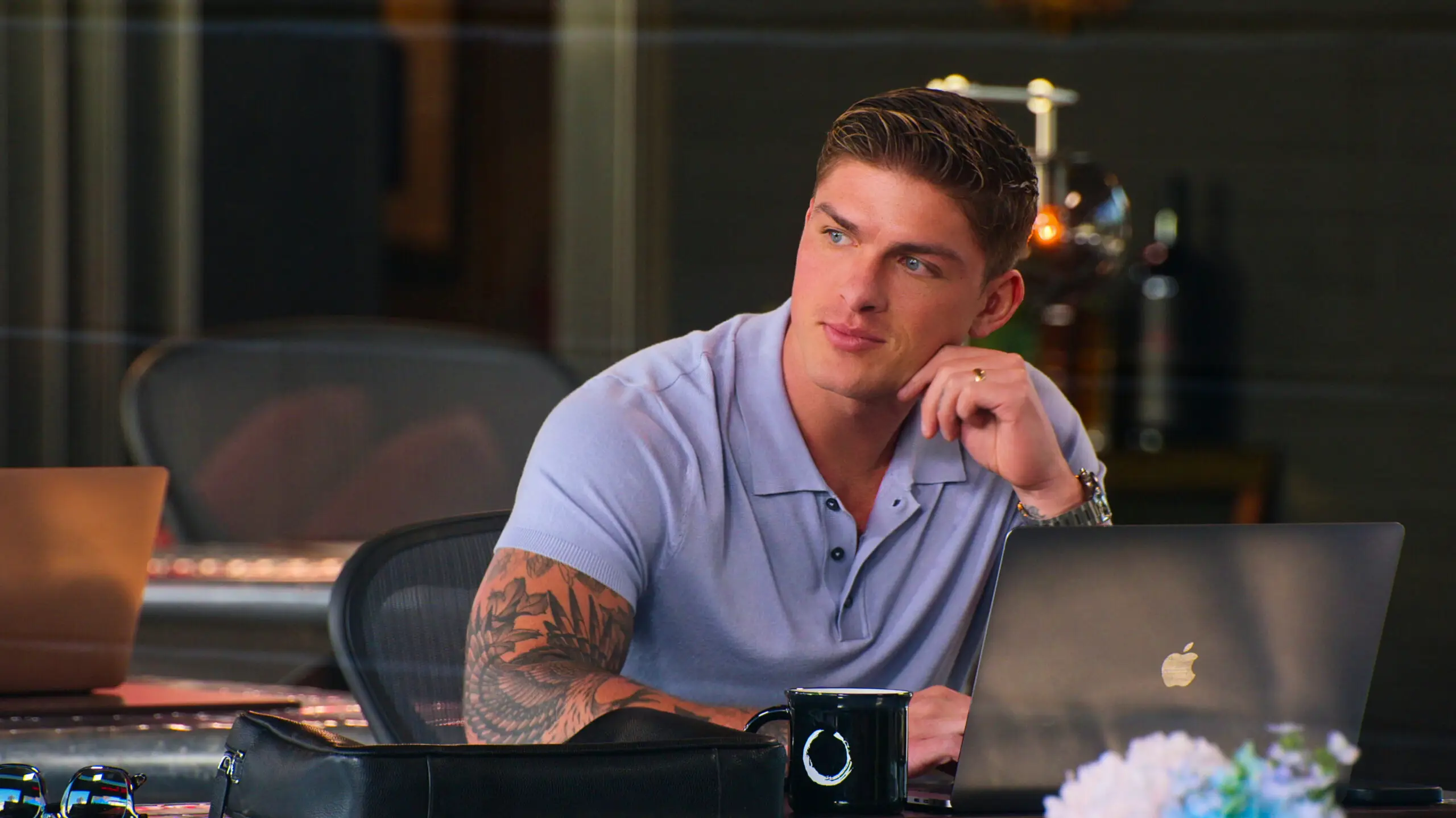 Austin Victoria 'Selling the OC'