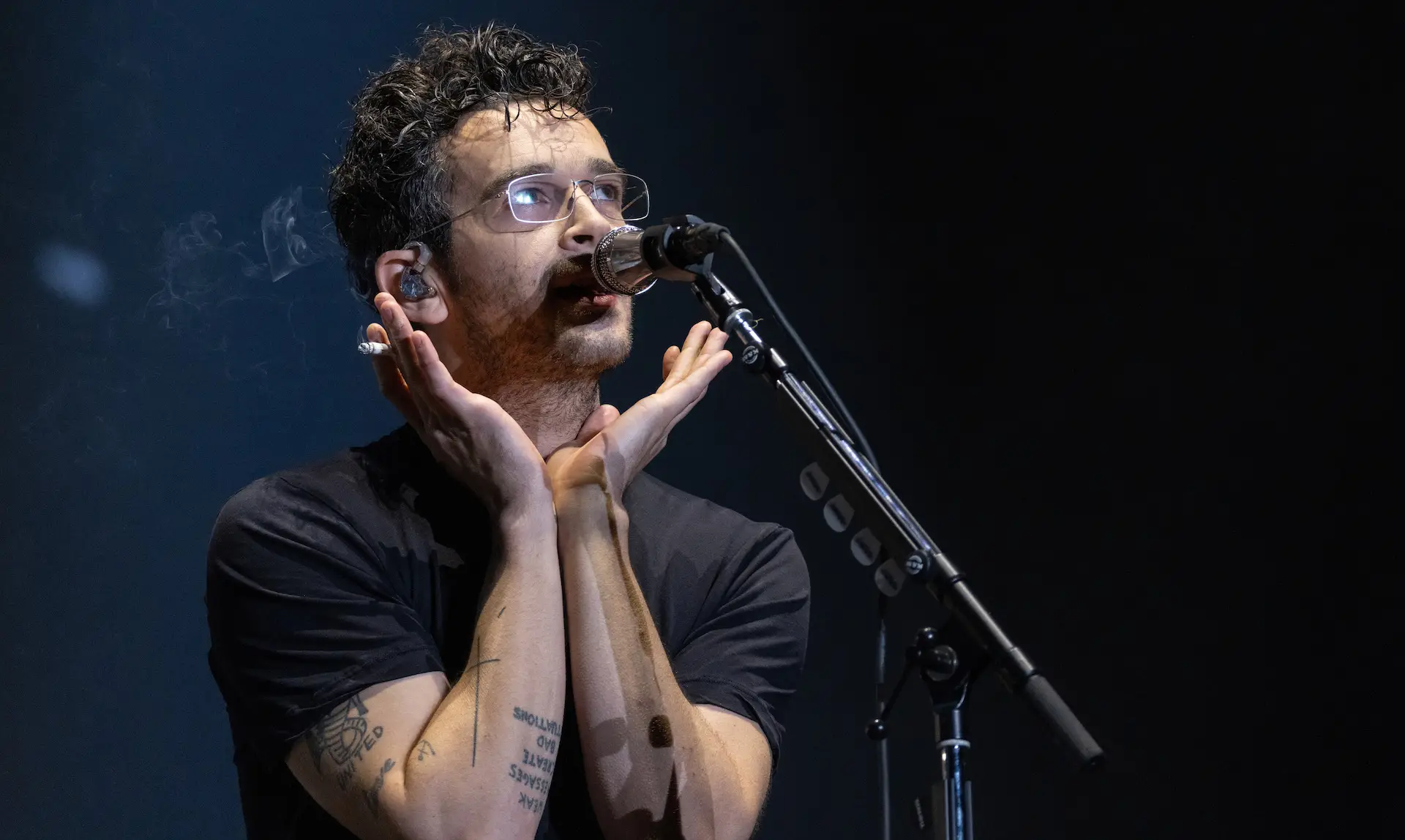 Matty Healy is a manic pixie dream girl