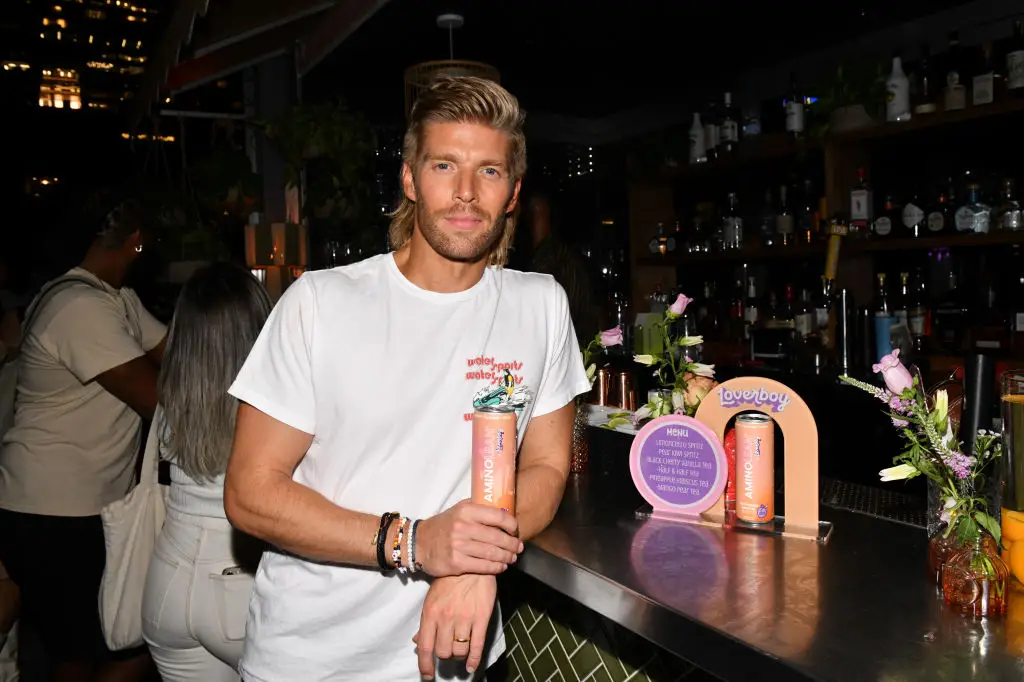 Kyle Cooke Loverboy party