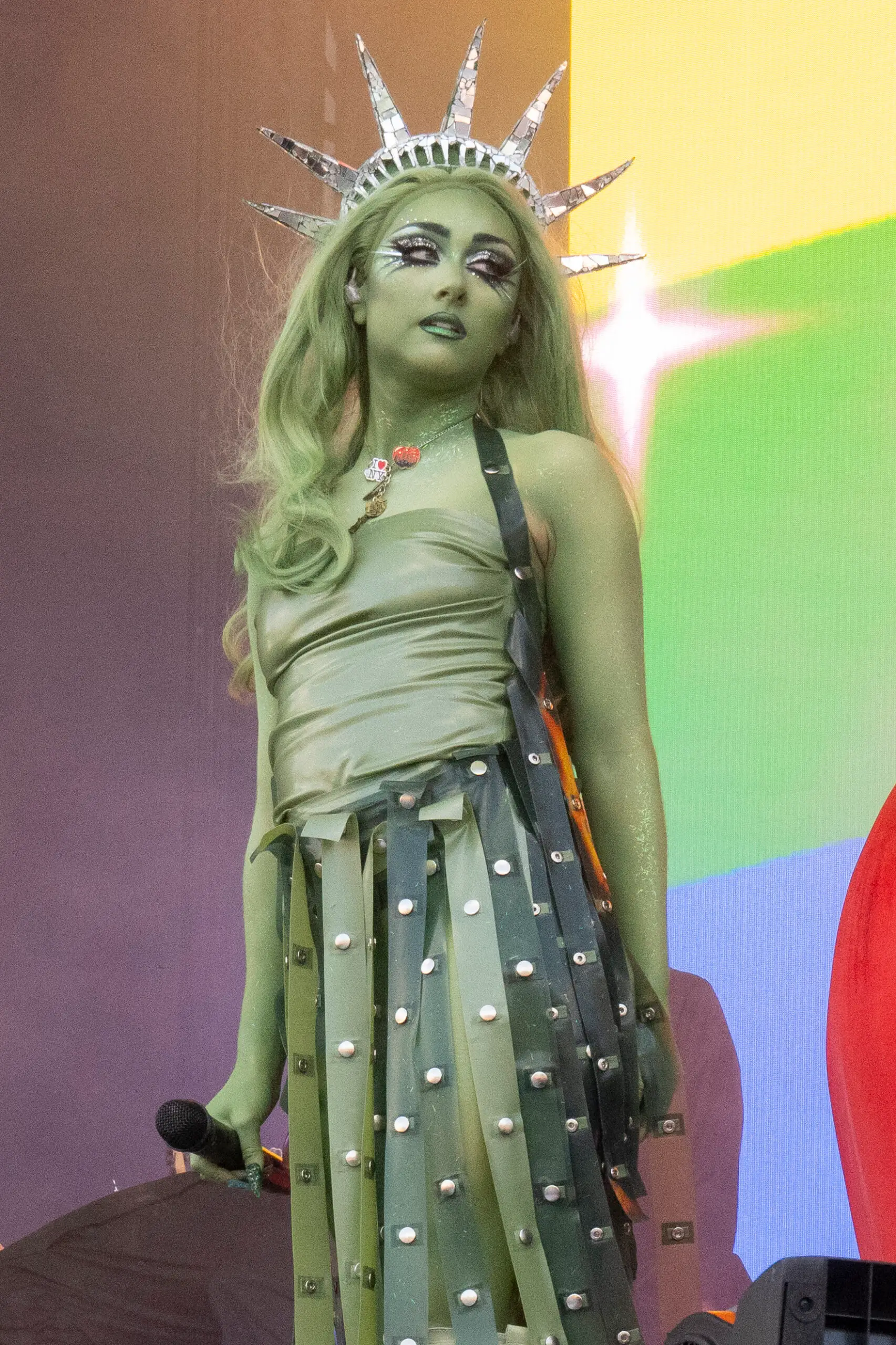 Chappell Roan at Gov Ball 2024