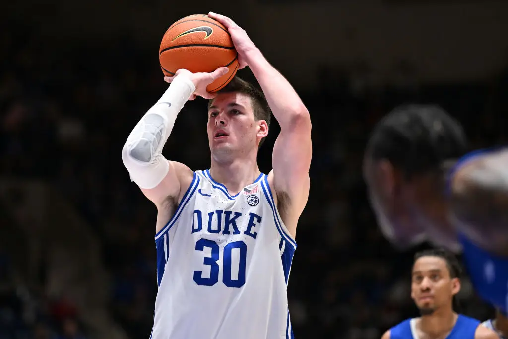 Kyle is engaged to Caitlin Hutchison