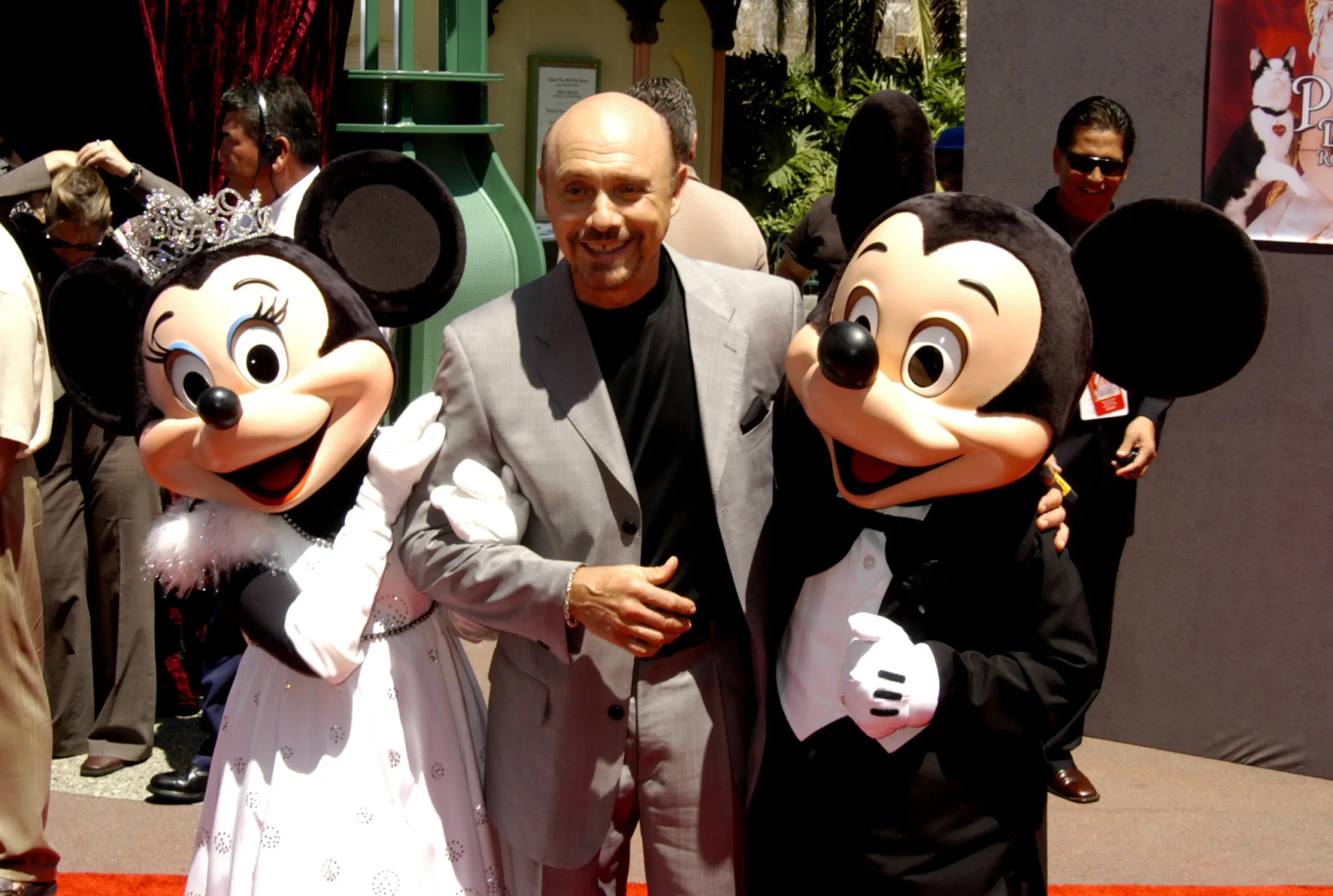 Hector Elizondo at the 'Princess Diaries 2' premiere