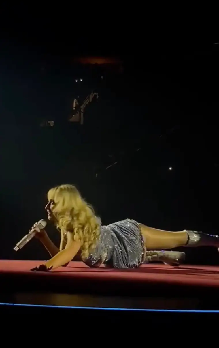 sabrina carpenter sex positions juno