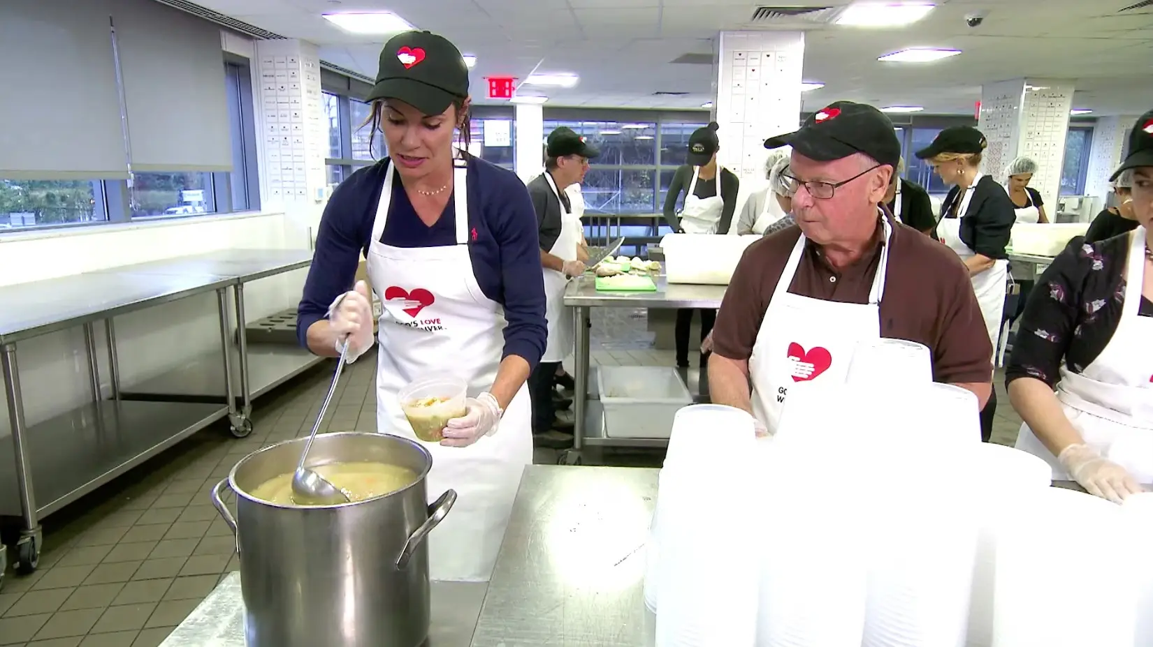luann de lessepps soup kitchen RHONY