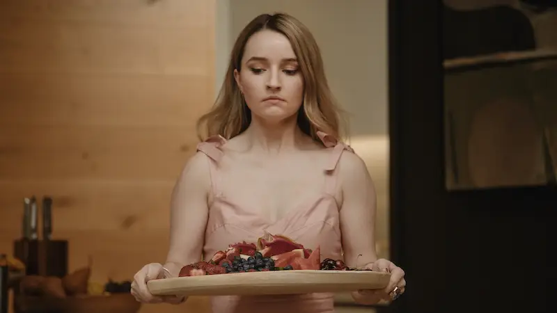 Kaitlyn Dever in 'Apple Cider Vinegar'