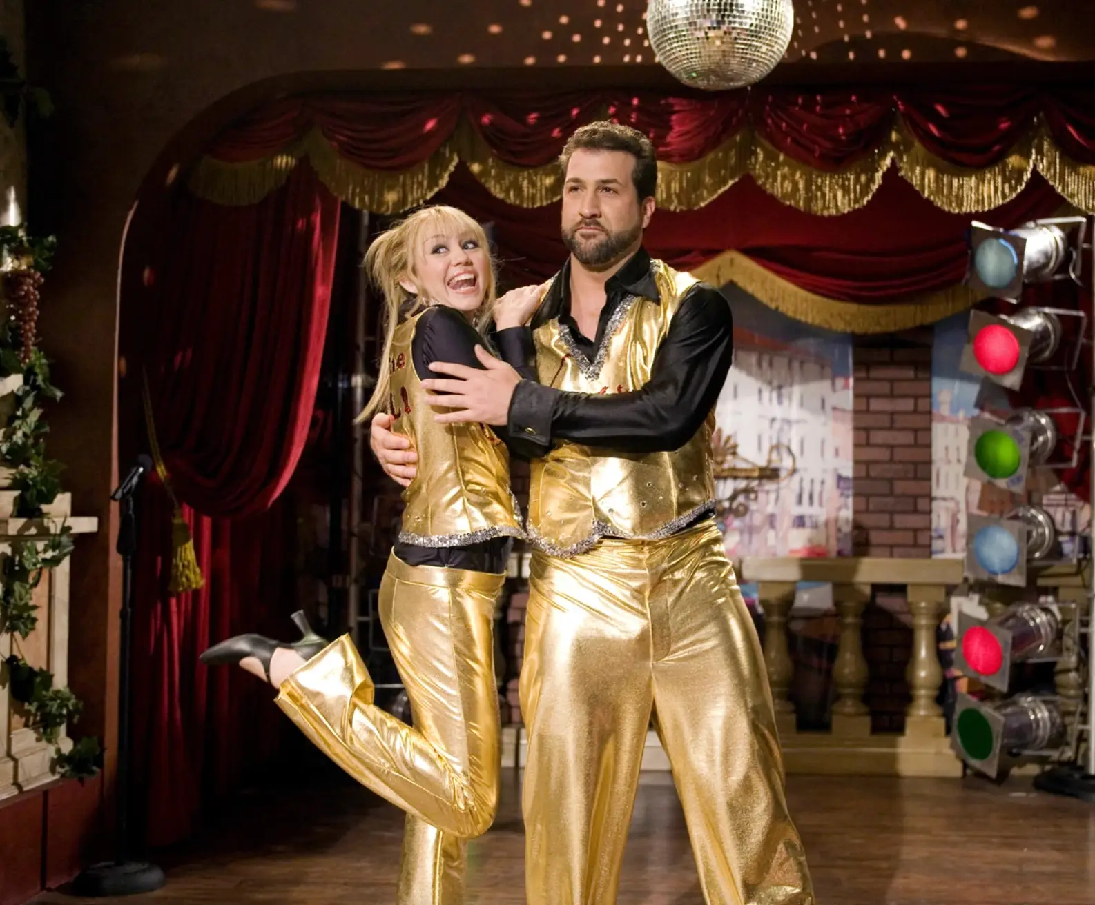 Joey Fatone Hannah Montana