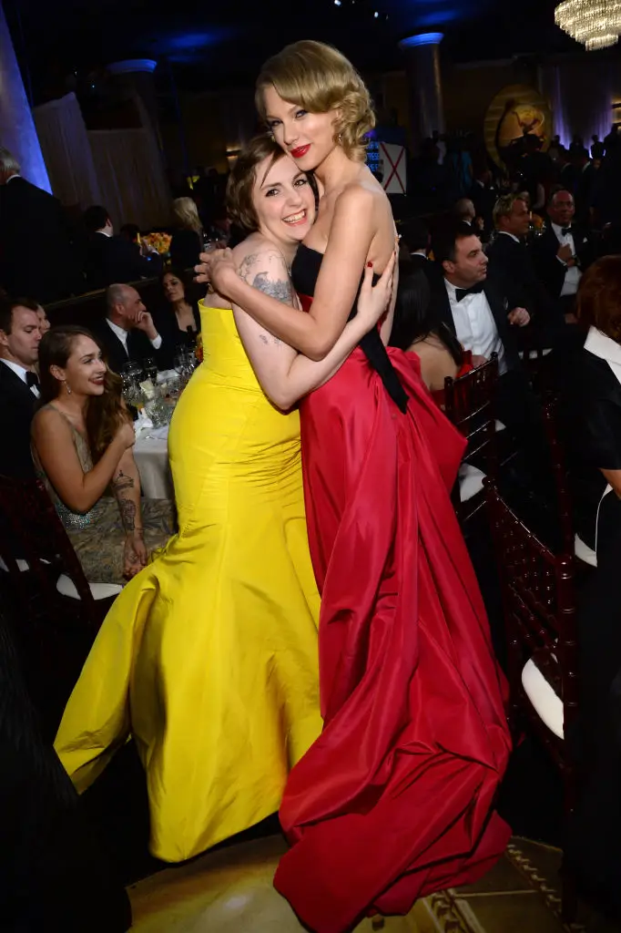 Lena Dunham Taylor Swift Golden Globes 2014