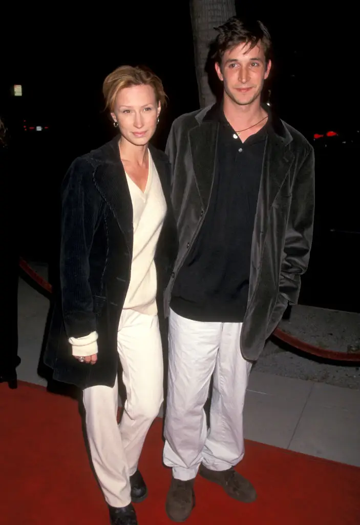 Noah Wyle and ex-wife Tracy Warbin in 1997