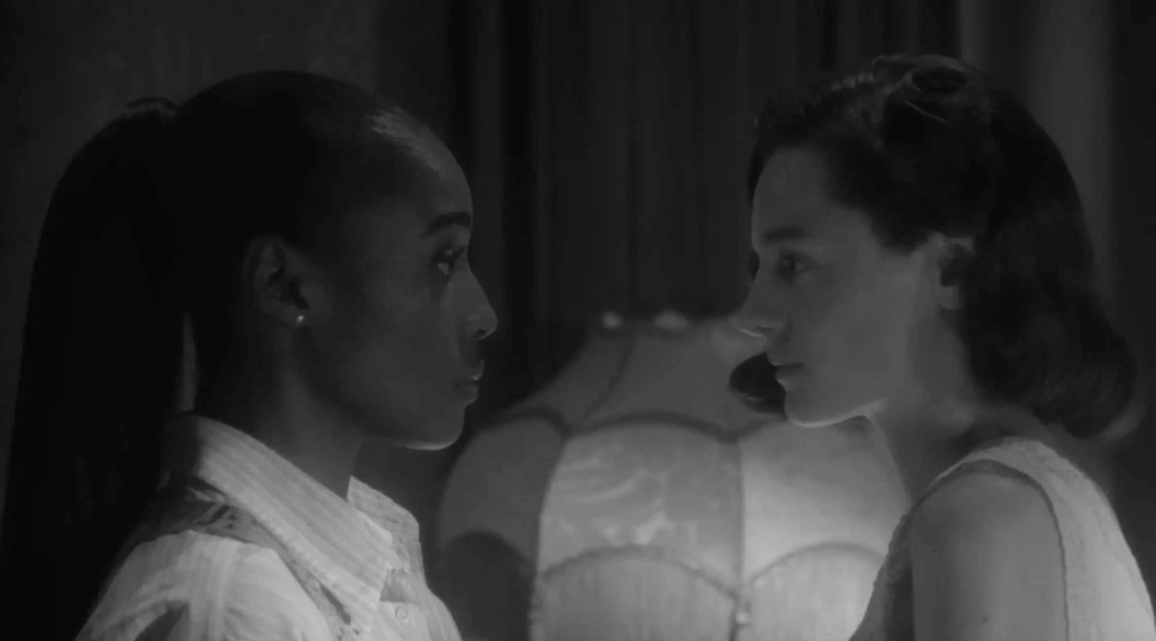 Black Mirror Hotel Reverie Issa Rae Emma Corrin