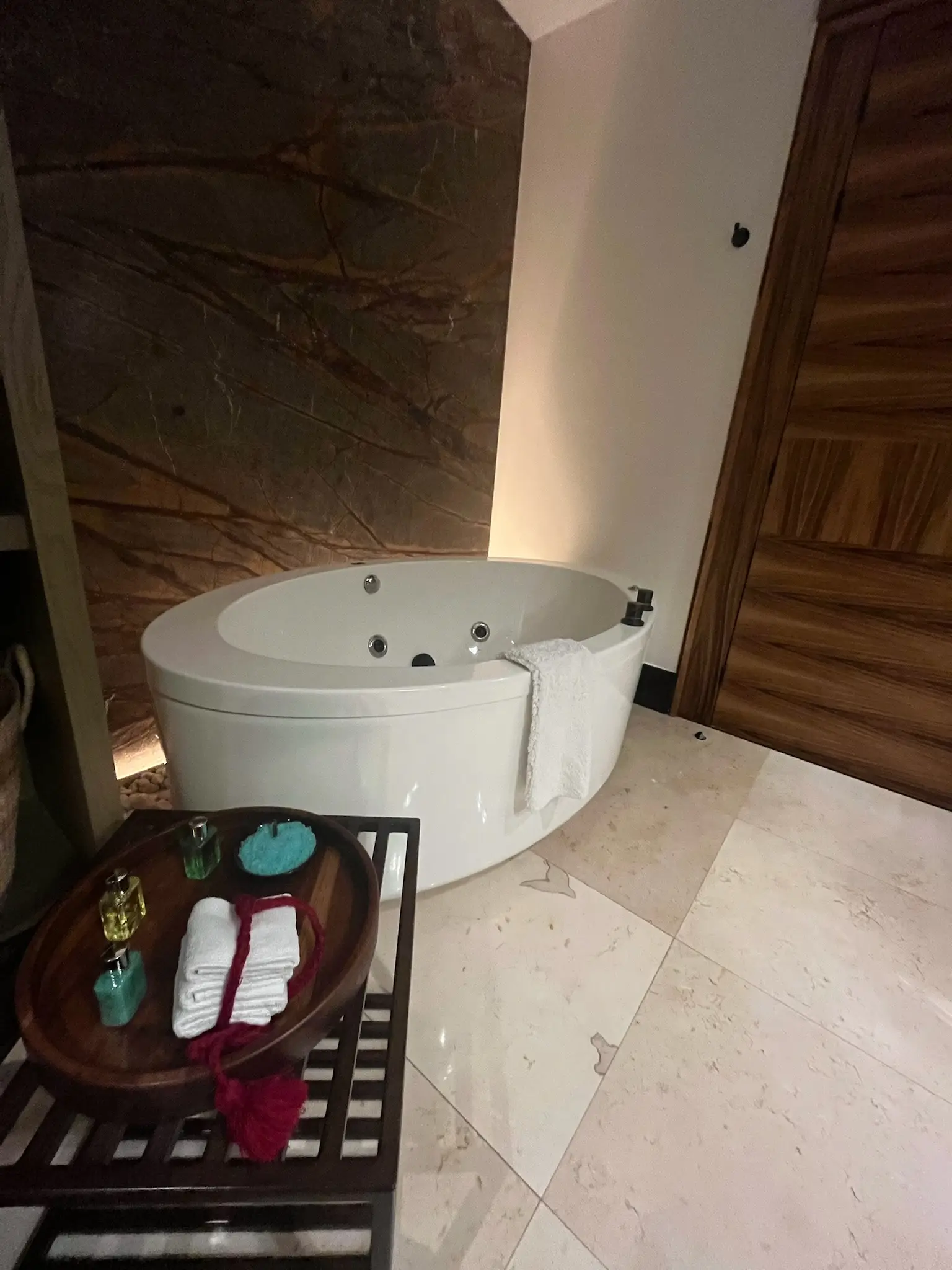 Vidanta Room Bath Tub