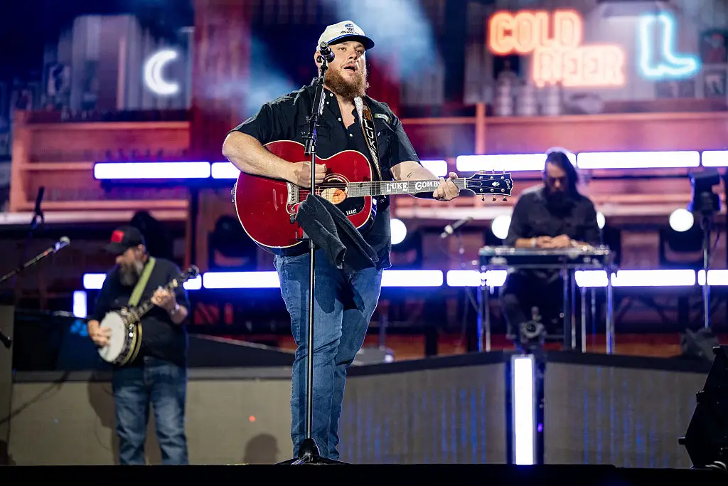 Luke Combs at Stagecoach