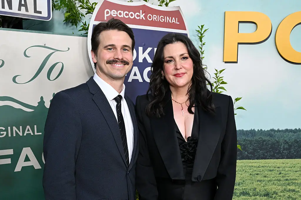 Jason Ritter, Melanie Lynskey "Poker Face"