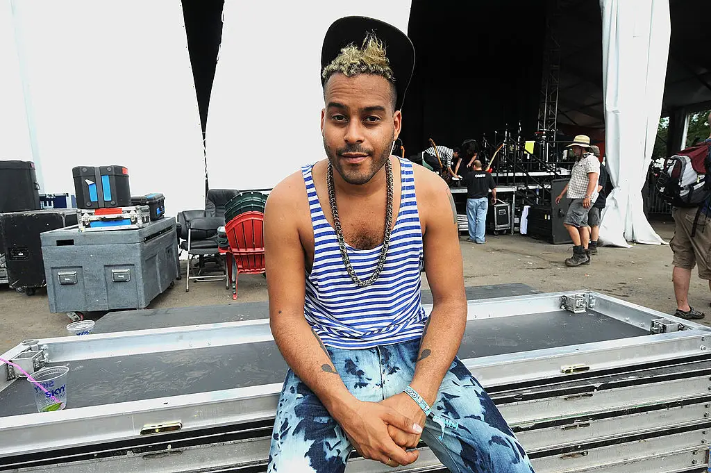 Zoe Kravitz Twin Shadow dated