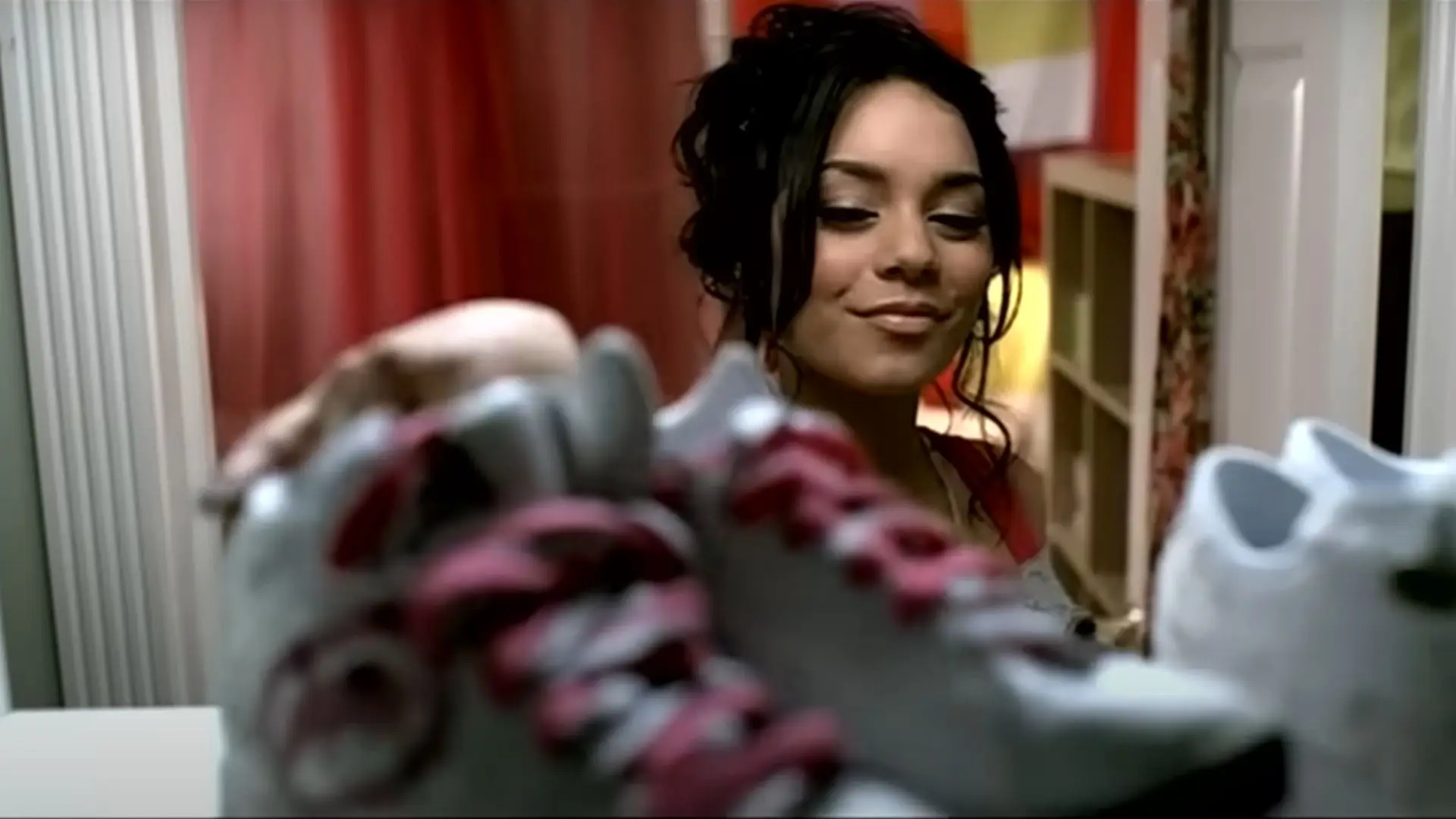 vanessa hudgens sneaker night