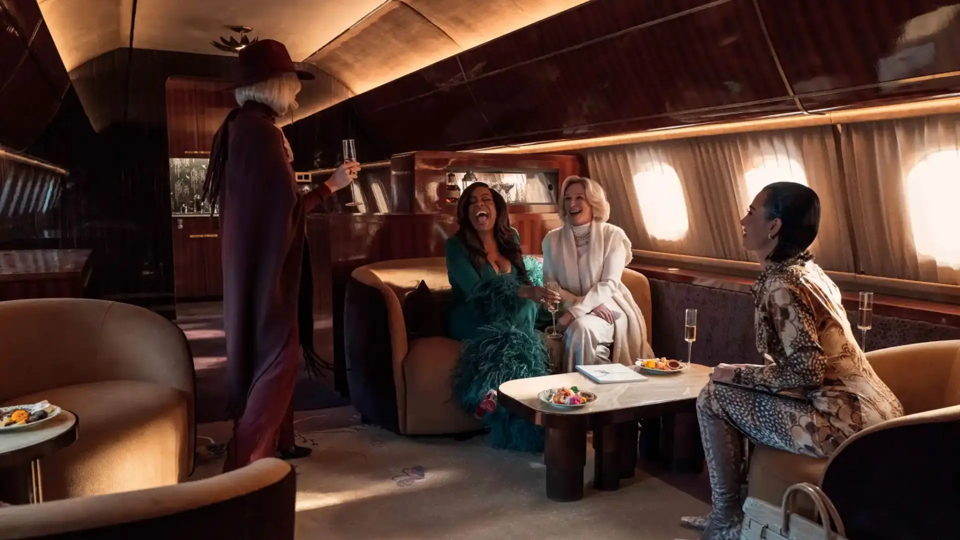 All's Fair Glenn Close Niecy Nash Kim Kardashian