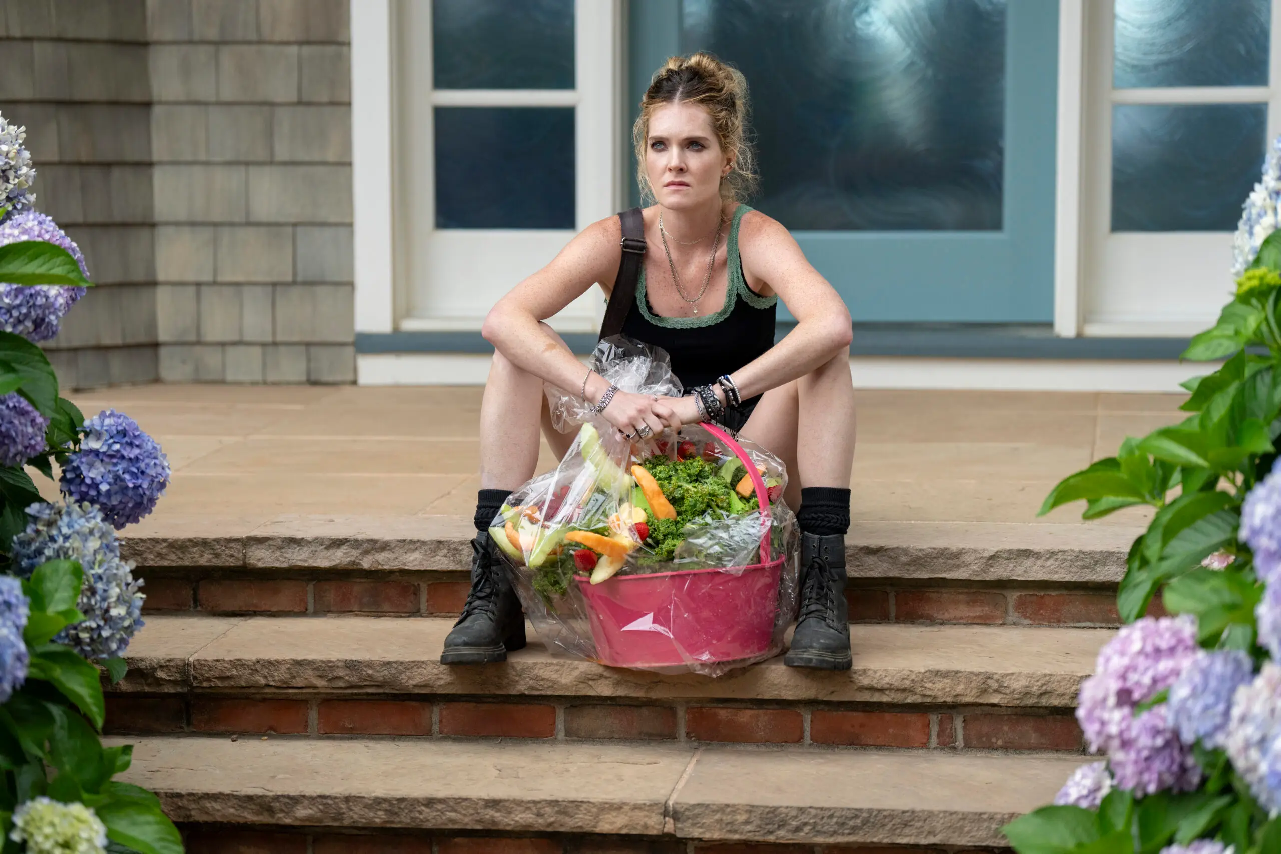 Sirens Meghann Fahy as Devon Netflix