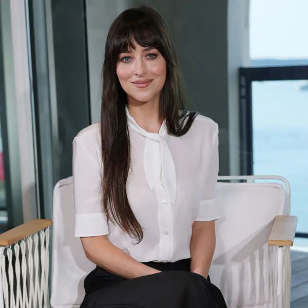 Dakota Johnson sleeping interview
